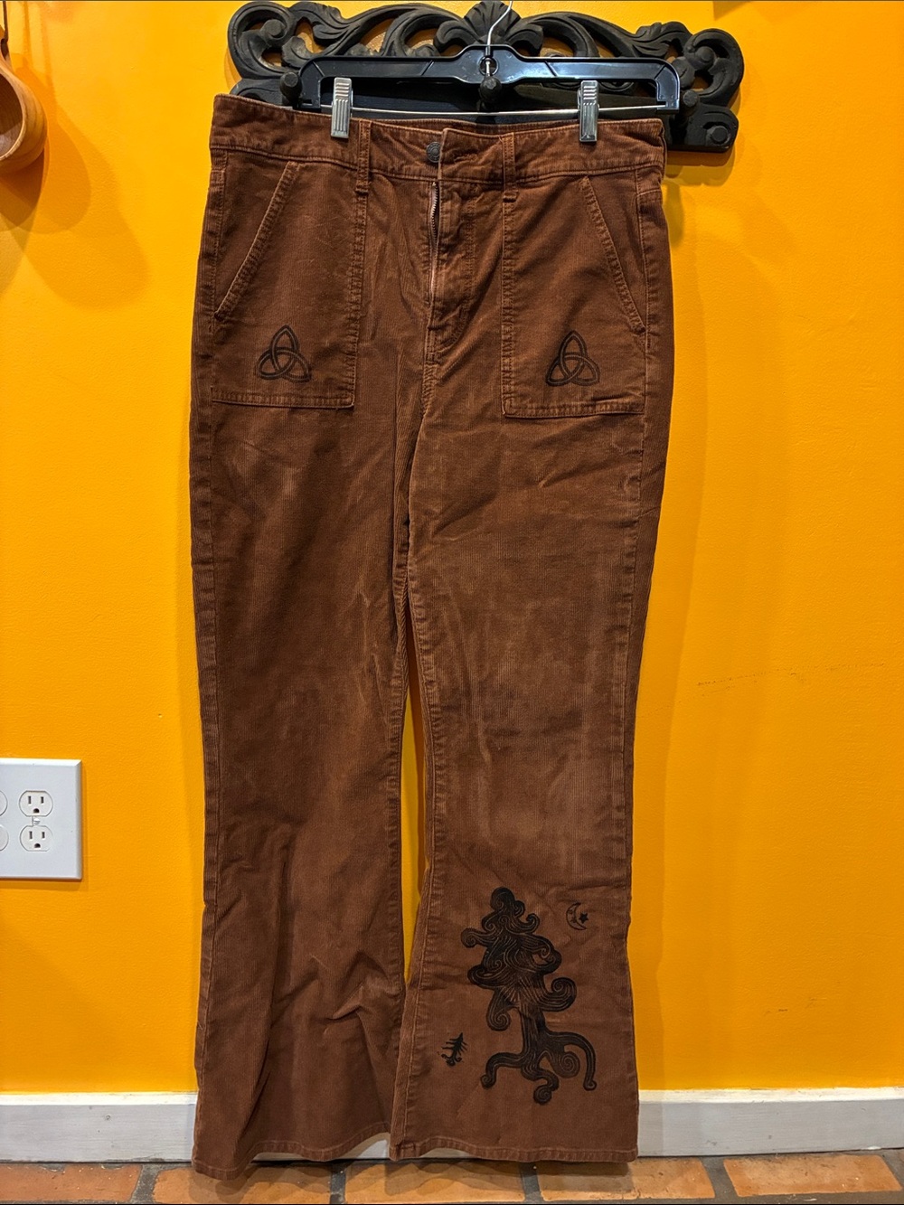 American Eagle Outfitters Brown Corduroy Pants